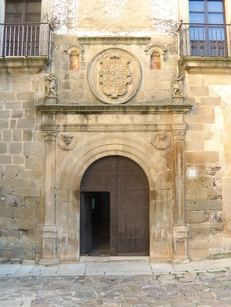Palacio de Hernando de Ovando